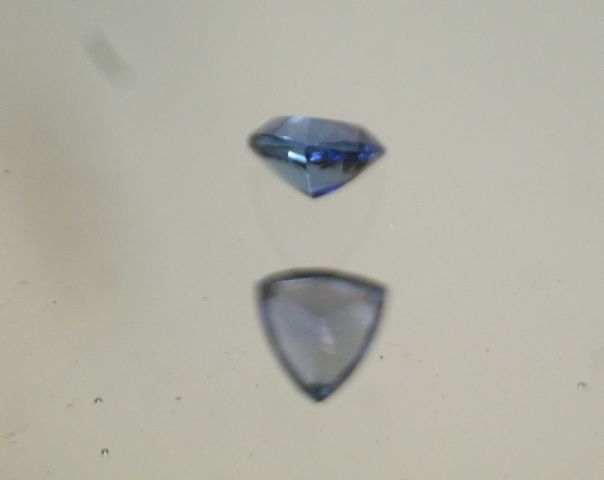 Null Tanzanite of size trillion on paper.

Weight : 1,81 ct approx.