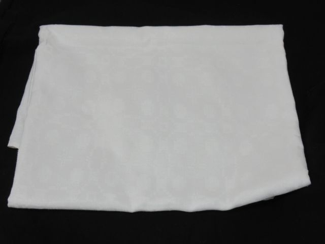 Null Weiße Damast-Baumwolltischdecke. 170 x 170 cm (zu reinigen)