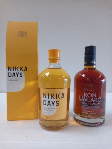 Null Lot including :

1 Nikka Whisky from Japan. Blended Whisky. Smooth and deli&hellip;