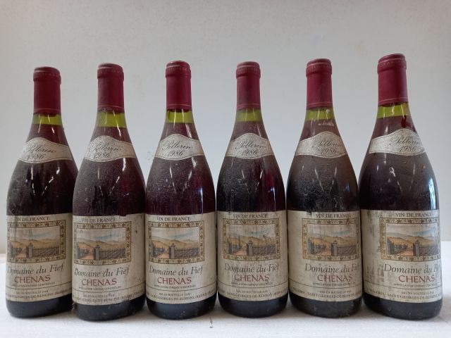 Null 6 bottiglie di Chénas. 1986. Domaine du fief. Grand cru di Beaujolais. J.Pe&hellip;