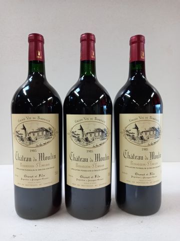 Null 3 Magnums (150cl) Puisseguin St Emilion. 1985. Château du Moulin. Propietar&hellip;