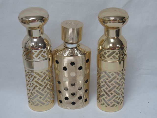 Null GUERLAIN Lot de 3 étuis pour vaporisateurs en métal pour Shalimar. 16 cm