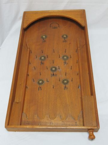 Null Wooden game. Circa 1950. Length: 55 cm (without its ball)