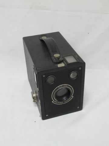 Null KODAK Brownie Kamera, Sixt-20. Um 1950.