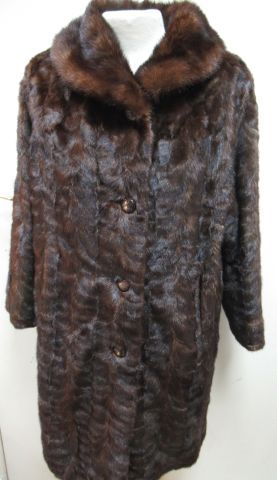 Null Mink coat. Length: 98 cm Shoulder width: 49 cm