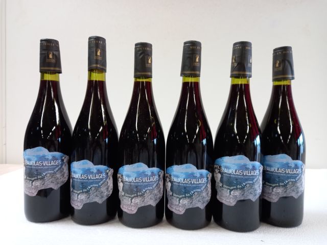 Null 6 bottles of Domaine de l'Ambre Bleue. 2011. Domaine Vincent Aimable. Beauj&hellip;
