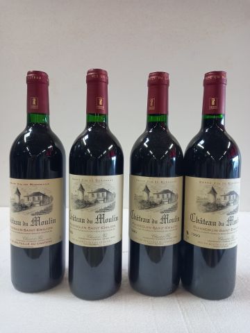 Null 4 bottles of Puisseguin St Emilion. 1990. Château du Moulin. Harvesting own&hellip;
