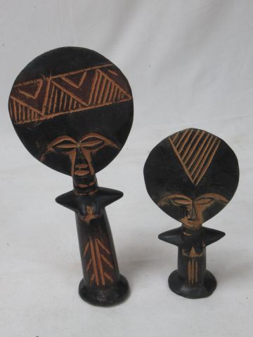 Null AFRICA ( Burkina faso) Set of two wooden Baule dolls, symbol of fertility. &hellip;