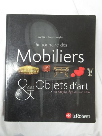 Null Aurélia et Anne LOVREGLIO "Le Dictionnaires de Objets d'Art du Moyen Age au&hellip;