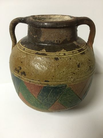 Null AFRIQUE - Ancien pot en terre cuite vernissée à motifs géométriques et scar&hellip;