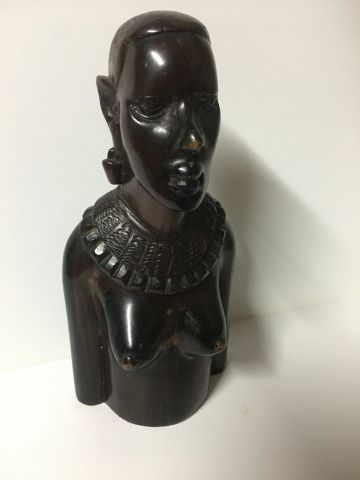 Null AFRIQUE - Buste de femme sculptée en teck H19cm D 9cm