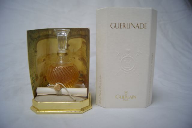 Null GUERLAIN "Guerlinade" Eau de parfum. 50 ml. Scellée, dans sa boîte.