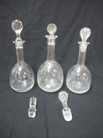 Null Glass lot, including 3 decanters and 5 stoppers.