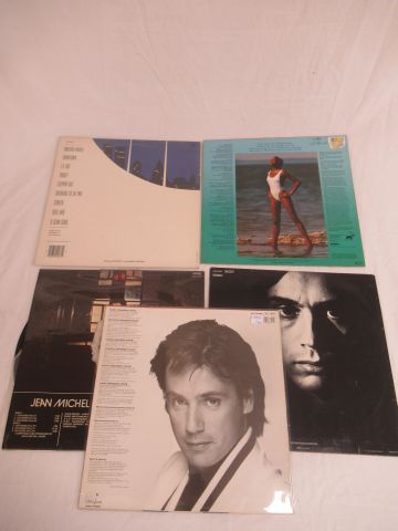 Null Lot of 5 - 33 rpm including Jean-Michèle Jarre