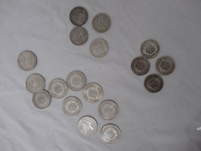 Null FRANCE Lot de pièces en argent, Hercule, comprenant 4 pièces de 5 francs, 4&hellip;