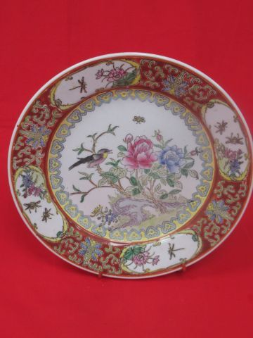 Null CHINE Assiette en porcelaine blanche à dédcor polychrome de fleurs et d'ins&hellip;
