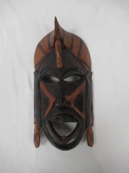 Null 非洲 木制面具。高度：35厘米。