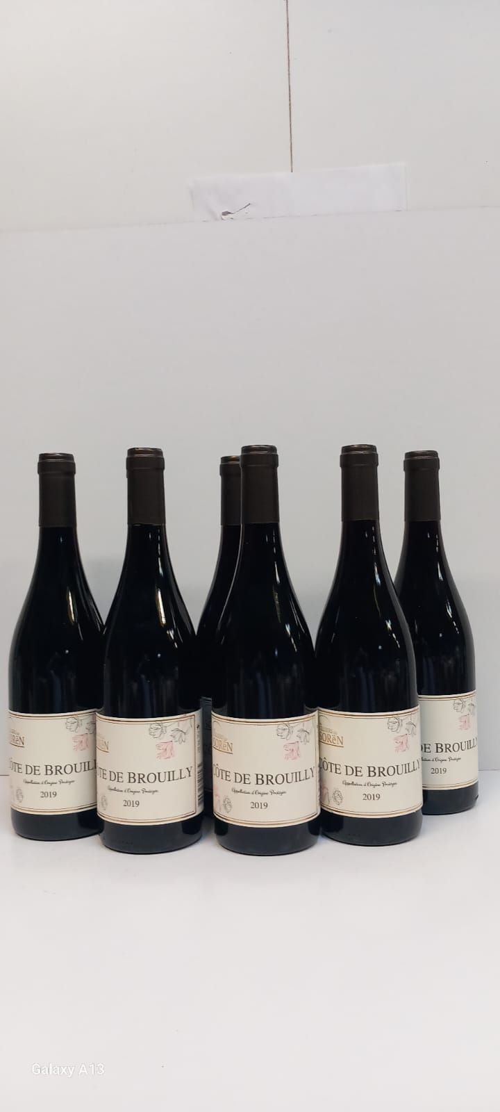 Null 8 bottiglie di Côtes de Brouilly 2019 Cru du Beaujolais Les Celliers de Sor&hellip;