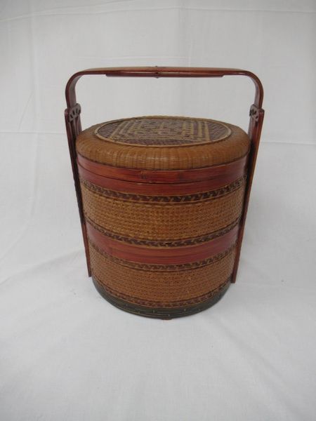 Null CHINA Wicker rice basket. Height: 33 cm