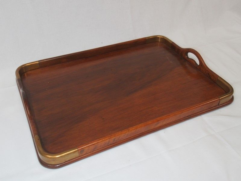 Null Varnished wood and metal top. Length: 52 cm (scratches)