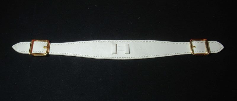 Null HERMES Leather and gilt metal skirt belt. Length: 25 cm (slight wear)