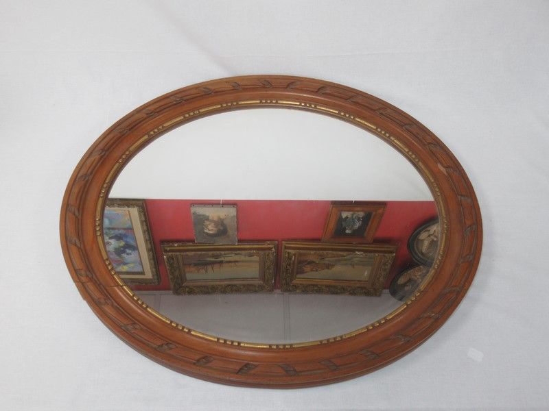 Null Miroir ovale en bois naturel. 72 x 60 cm (fente)
