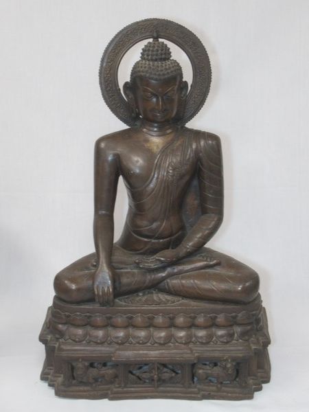 Null THAILANDE - important bouddha en bronze, hauteur 50cm. Usures à la patine.