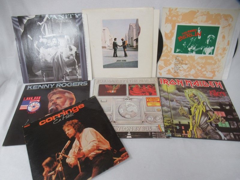 Null Lotto di 7 LP tra cui Pink Floyd e Lou
Reed-Berlin. Annotazioni e usura sul&hellip;