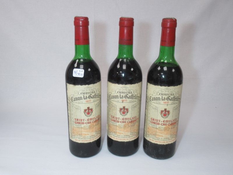 Null 3 bouteilles de Saint Emilion Grand Cru, Classé, Château Canon La Gaffelièr&hellip;