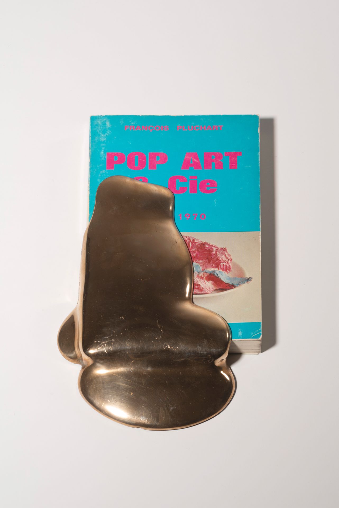 César (1921-1998) Expansion, 1970
Book object.
Gilt bronze.
Signed and annotated&hellip;