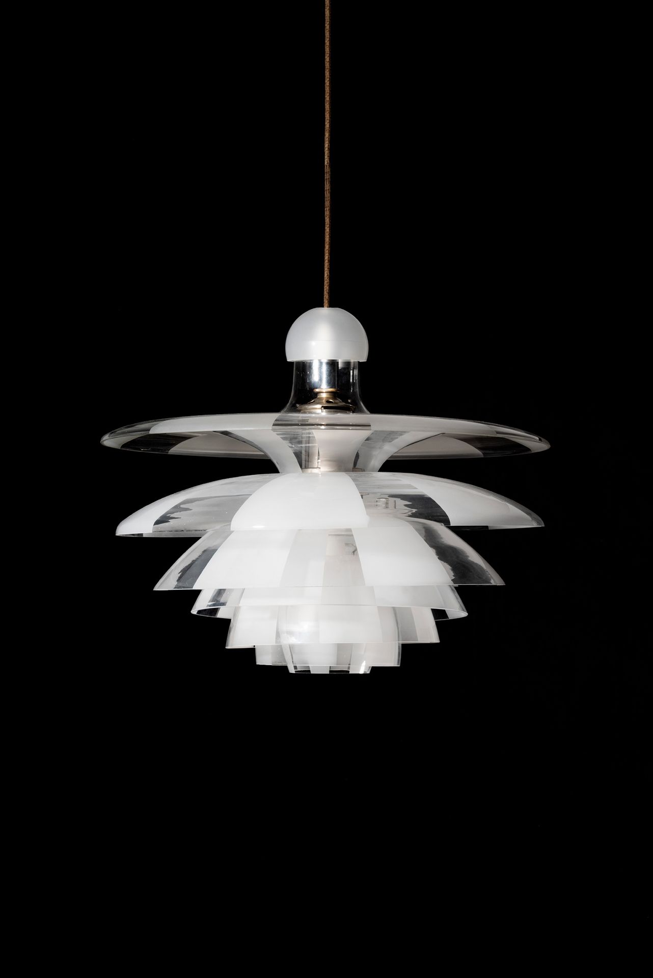 Poul Henningsen (1894-1967) PH Septima
Suspension
Seven shades in acid-etched mo&hellip;