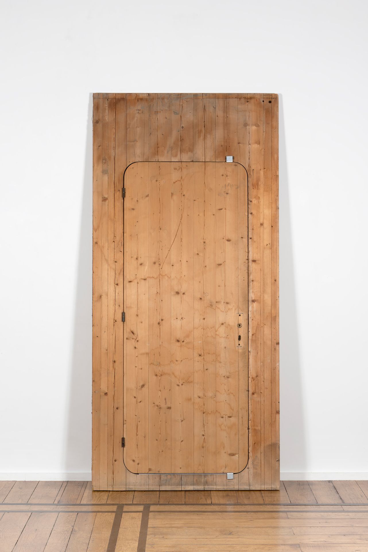 GUY REY-MILLET (né en 1929) & JEAN PROUVÉ (1901-1984) Big door and its frame
Raw&hellip;