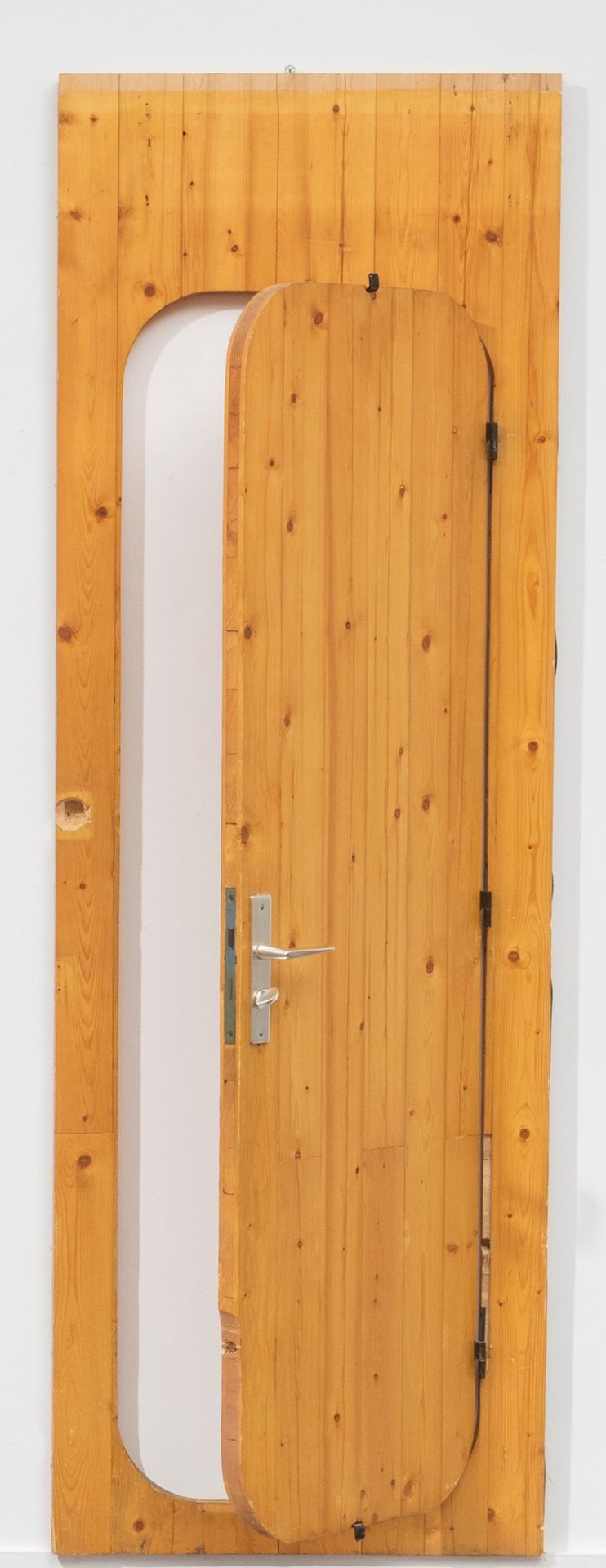Charlotte PERRIAND (1903-1999) Tür und Rahmen
Pinie.
Grote deur
Den.
1974.
H.230&hellip;