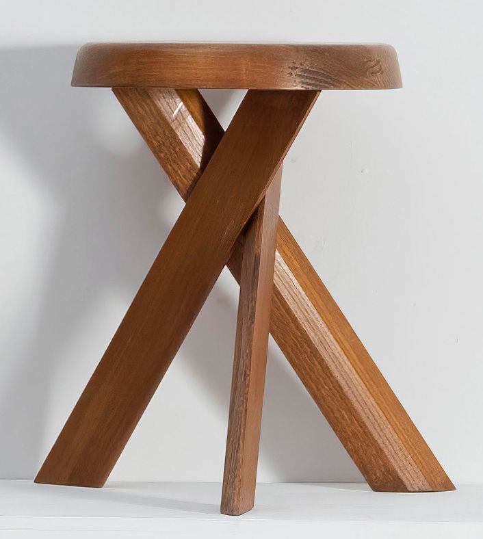 PIERRE CHAPO (1927-1986) 模数。S31-A
凳子
实心榆木。

橡木
橡木

凳子
实心榆木。

创作于1974年。
由Atelier &hellip;