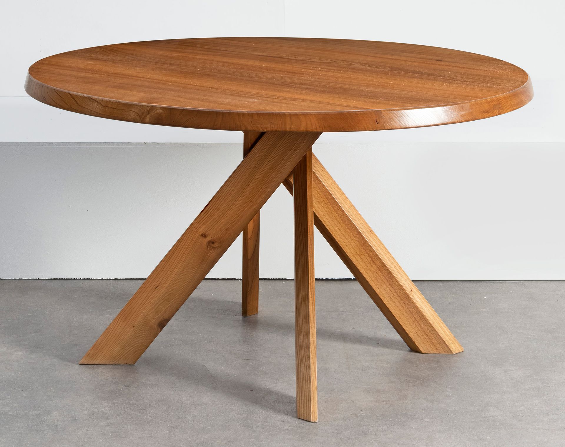 PIERRE CHAPO (1927-1986) Mod. Sfax - T21
Table
Orme massif.

Tafel
Massief iepen&hellip;