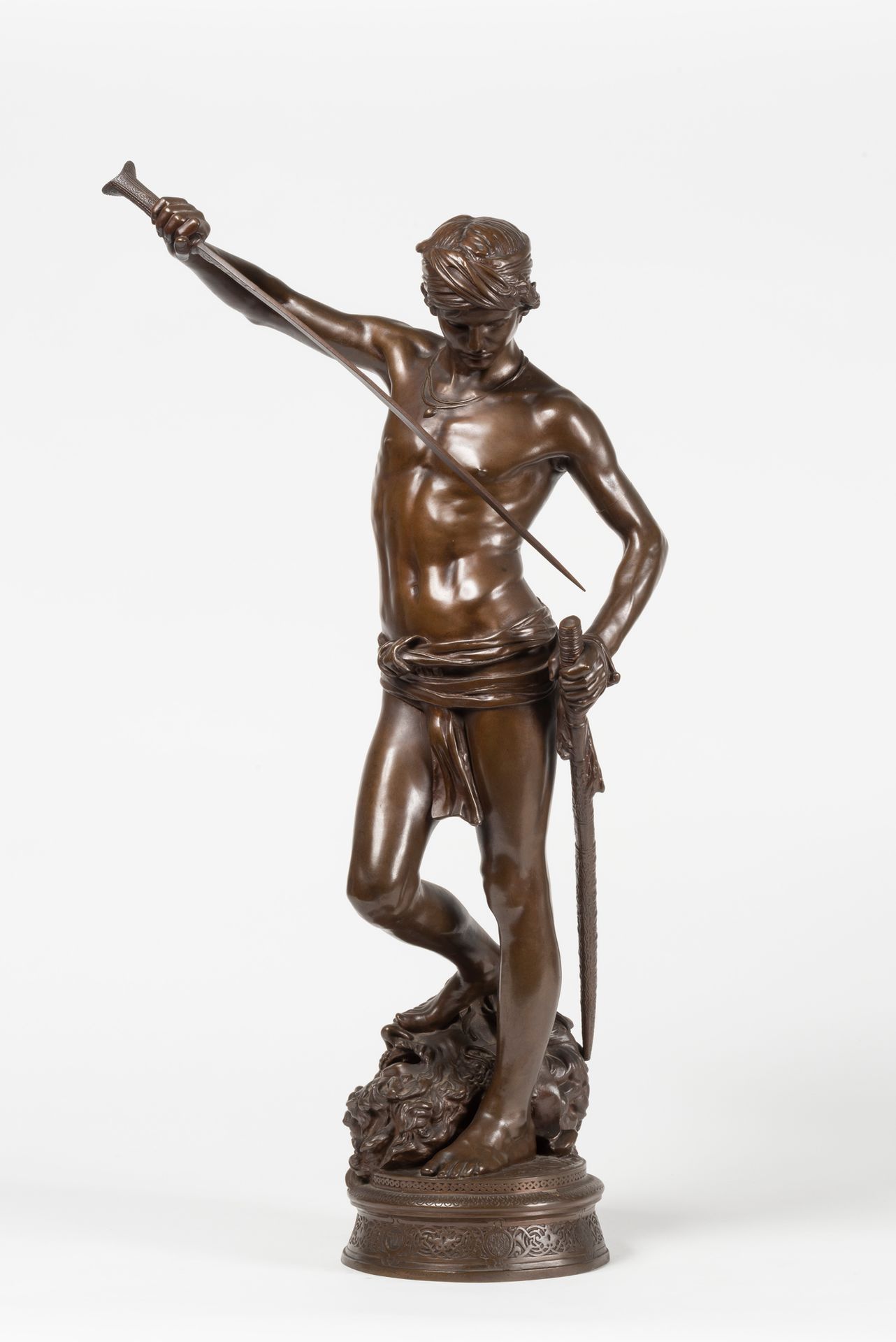 ANTONIN MERCIE (1845-1916) David vainqueur de Goliath.
Bronze à patine médaille.&hellip;