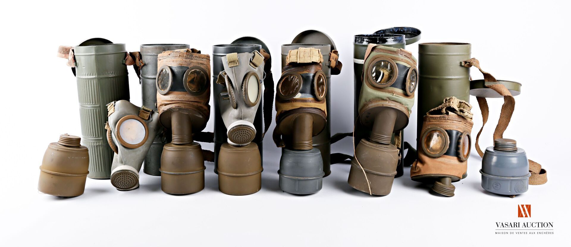Null 被动防御：运输集装箱中的六个普通防护装置（防毒面具），法国，二战时期，整个