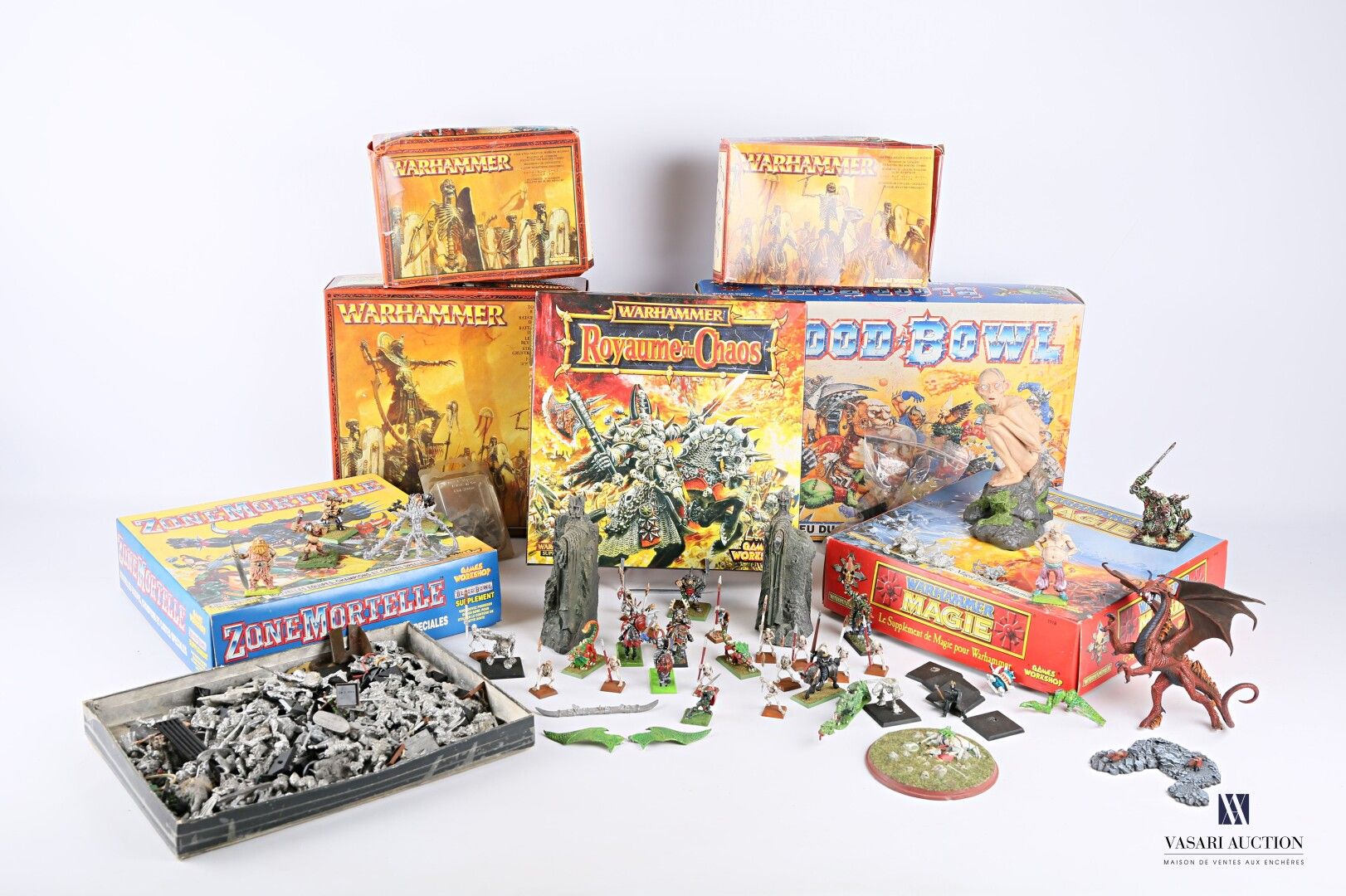 Null WARHAMMER - GAMES WORKSHOP

Lot five of board games including: Magic - The &hellip;
