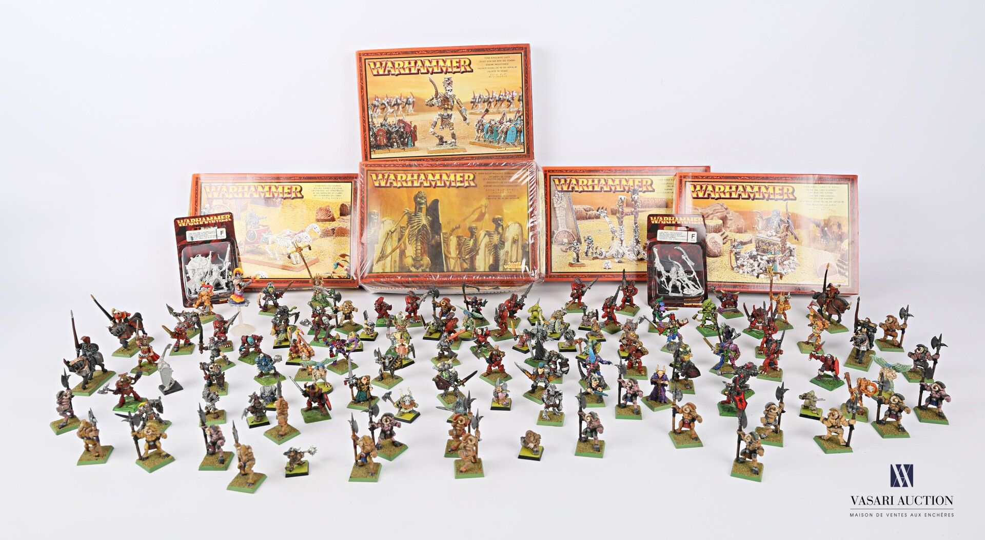 Null WARHAMMER

Lotto comprendente cinque scatole a tema "Tomb King" come: Tomb &hellip;