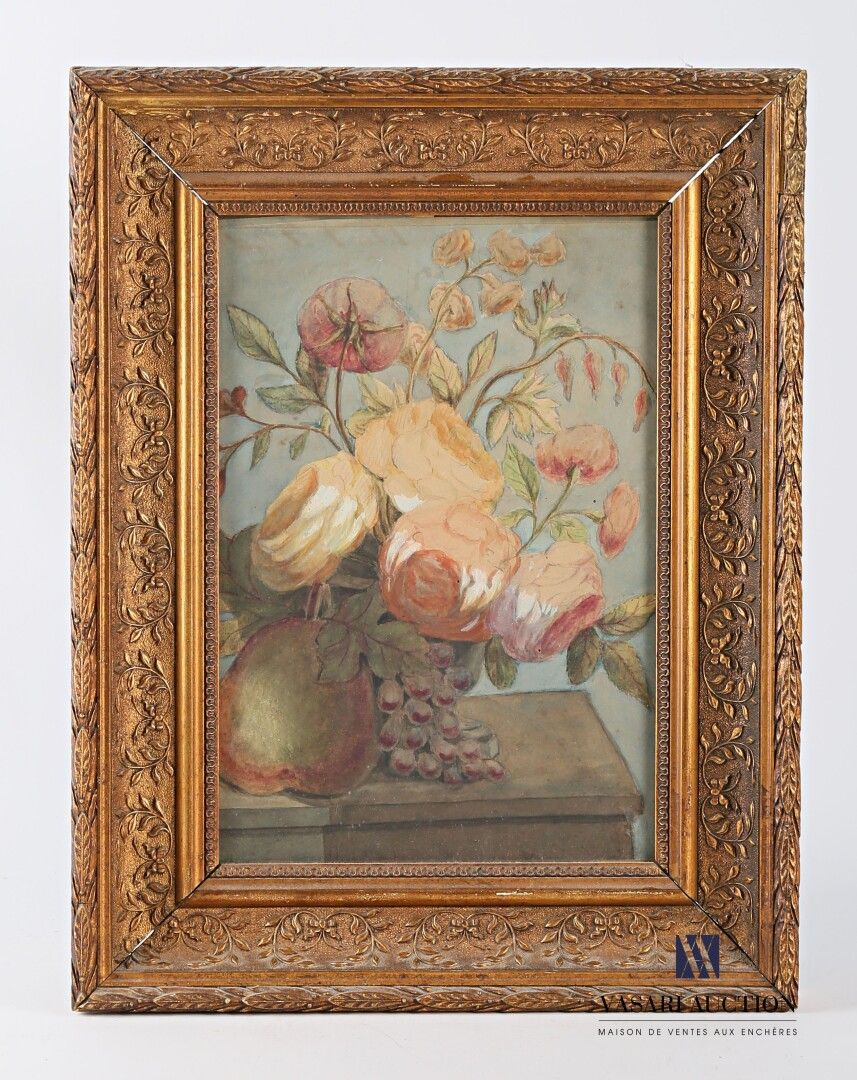 Null 19世纪的法国学校

静物画与夹板上的玫瑰花

水彩画

视线尺寸：29.5 x 19.5厘米

有框作品