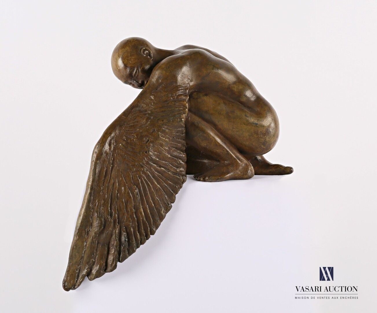 Null SOIA Barbara (geboren 1955)

Tropismus

Bronze mit brauner Patina 

Künstle&hellip;