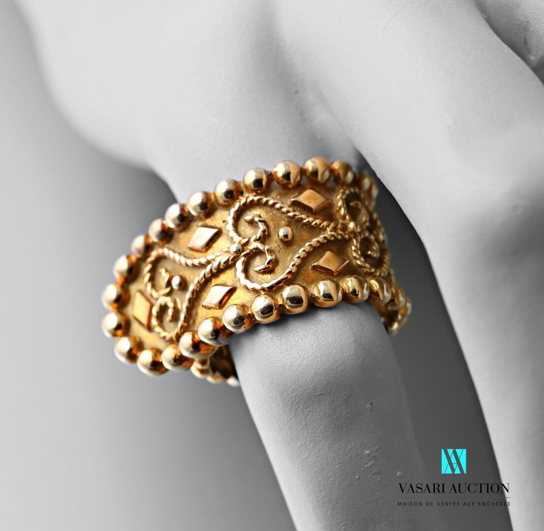 Null Zolotas, anello in oro giallo 750 millesimi di cintura di forma, la circonf&hellip;