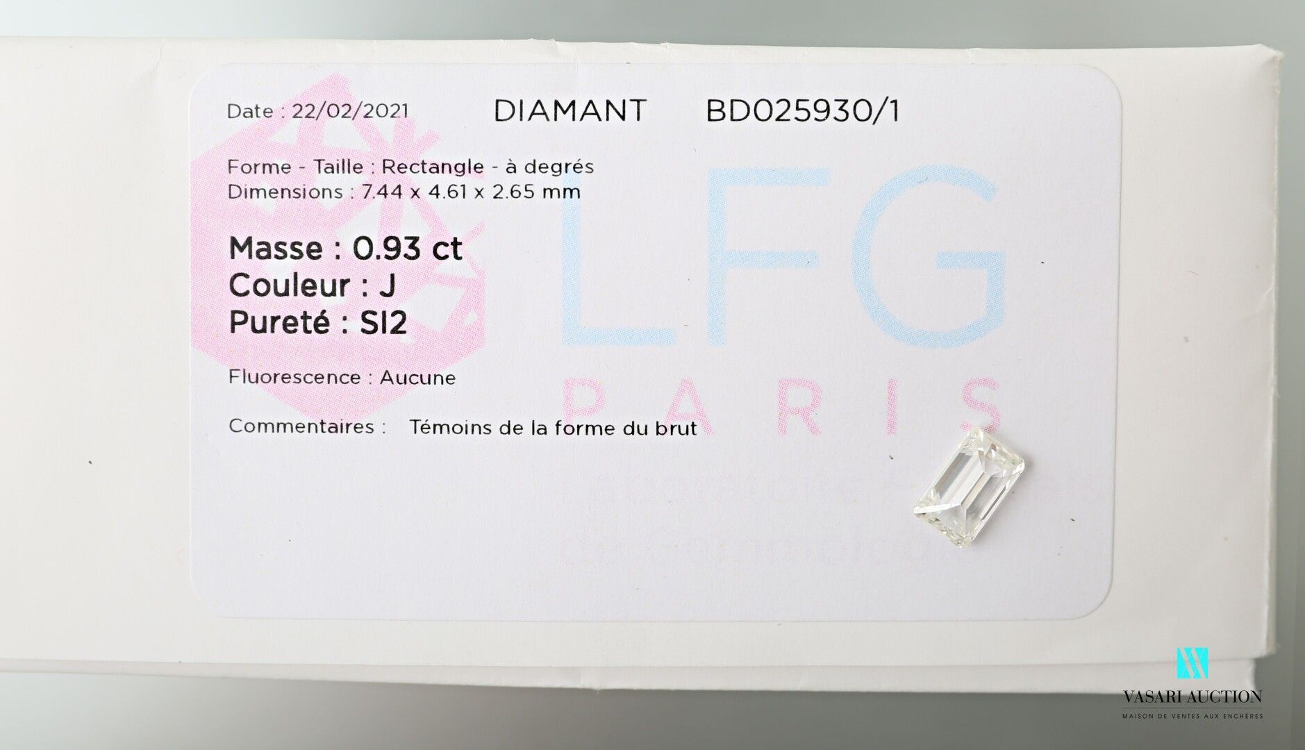 Null Diamant sur papier de taille rectangulaire à degrés de 0,93 carat, couleur &hellip;