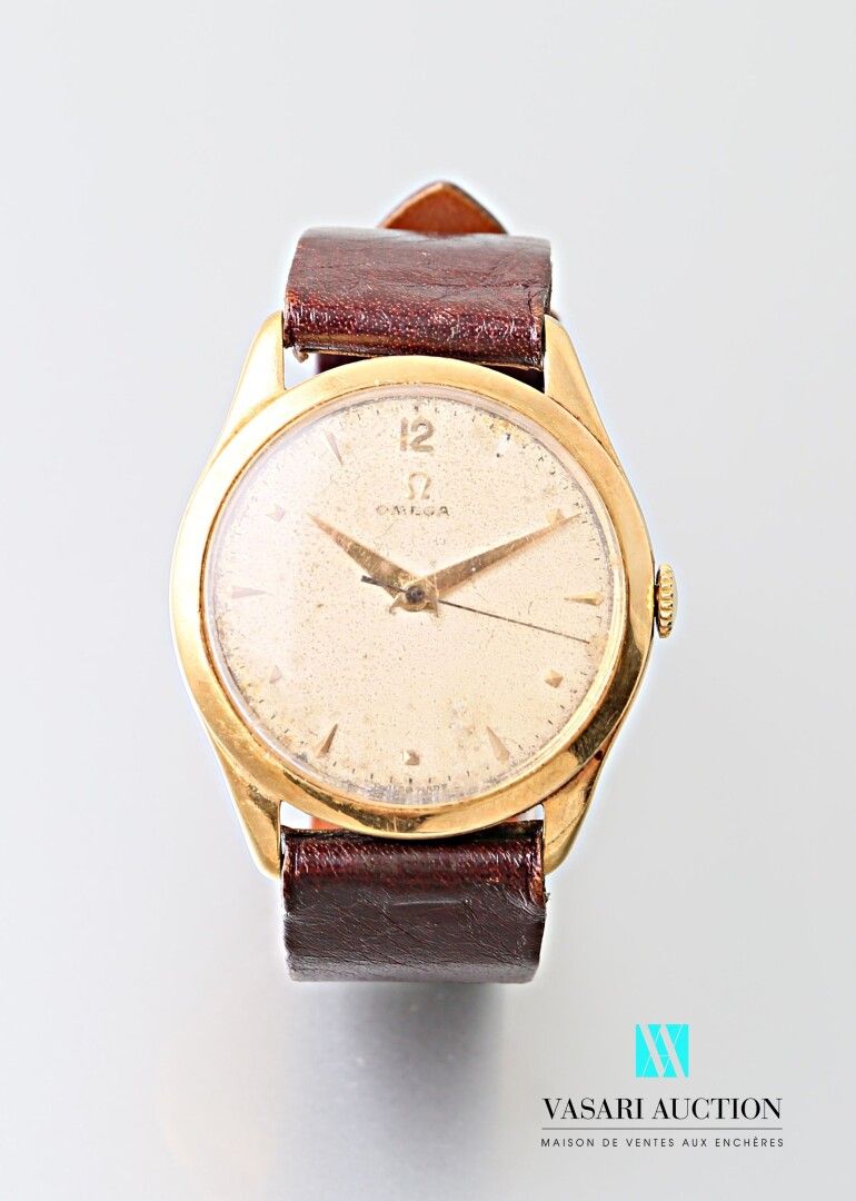 Null Armbanduhr Marke Omega, das Zifferblatt der runden Form in Gold 750 Tausend&hellip;