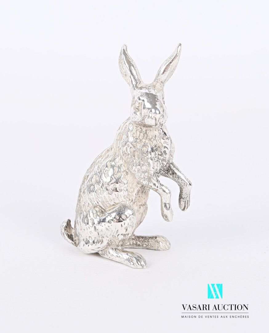 Null 银质主题，代表一只坐着的野兔

重量：125克 - 高度：6厘米高度：6厘米