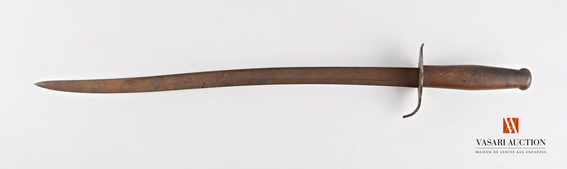Null 边缘剑，雅达甘剑身57.7厘米，来自1866年的刺刀，背面标有Mre d'Armes de St Etienne Août 1873，木柄，钢片逆向巡&hellip;