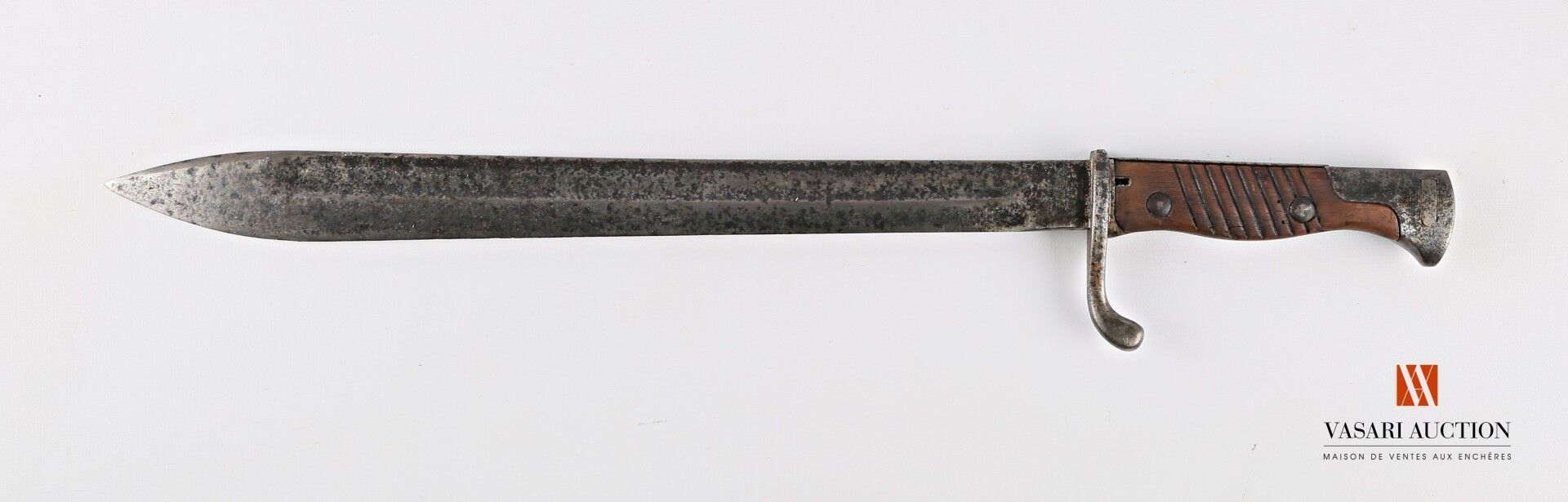 Null MAUSER刺刀98/05型，刀片鲤鱼舌36.5厘米，LT49.5厘米，带火焰防护的条纹木板，SF，磨损，氧化

德国 - 第一次世界大战