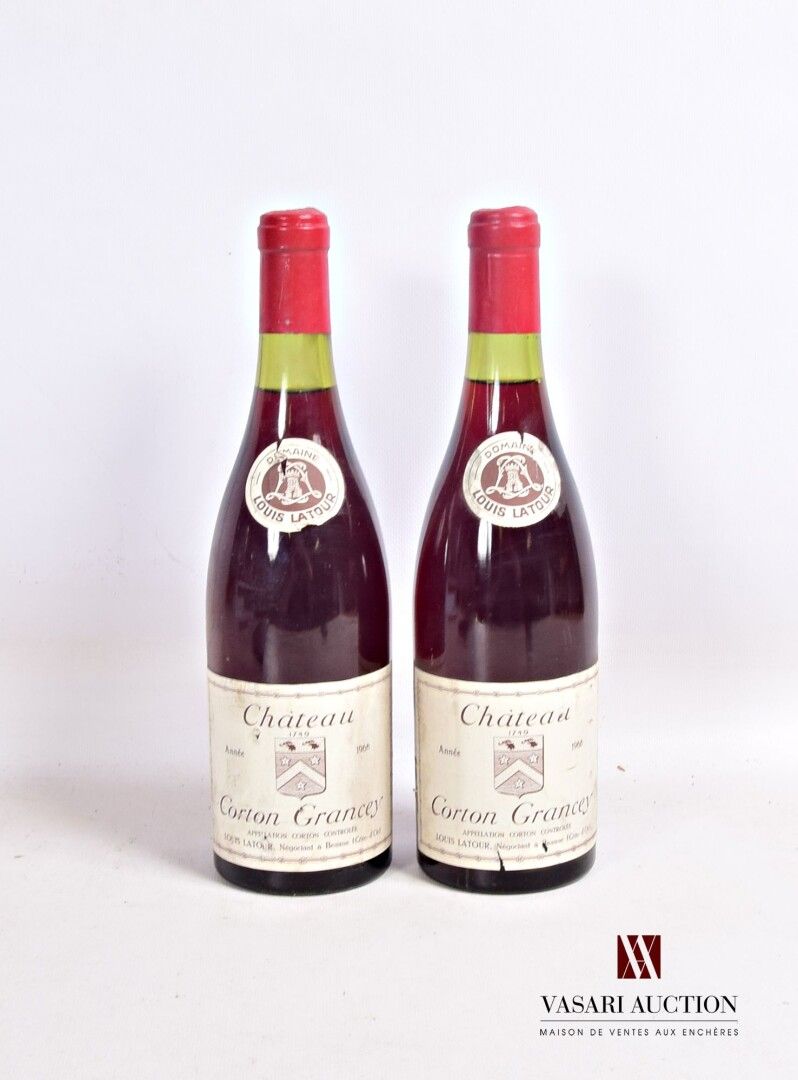 Null 2 bottiglie Château CORTON GRANCEY mise Dom. Louis Latour neg. 1966

	E. Un&hellip;
