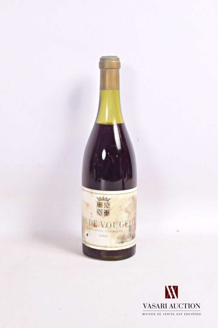 Null 1 bottiglia CLOS DE VOUGEOT mise Nicolas 1966

	E. Sbiadito, macchiato, un &hellip;