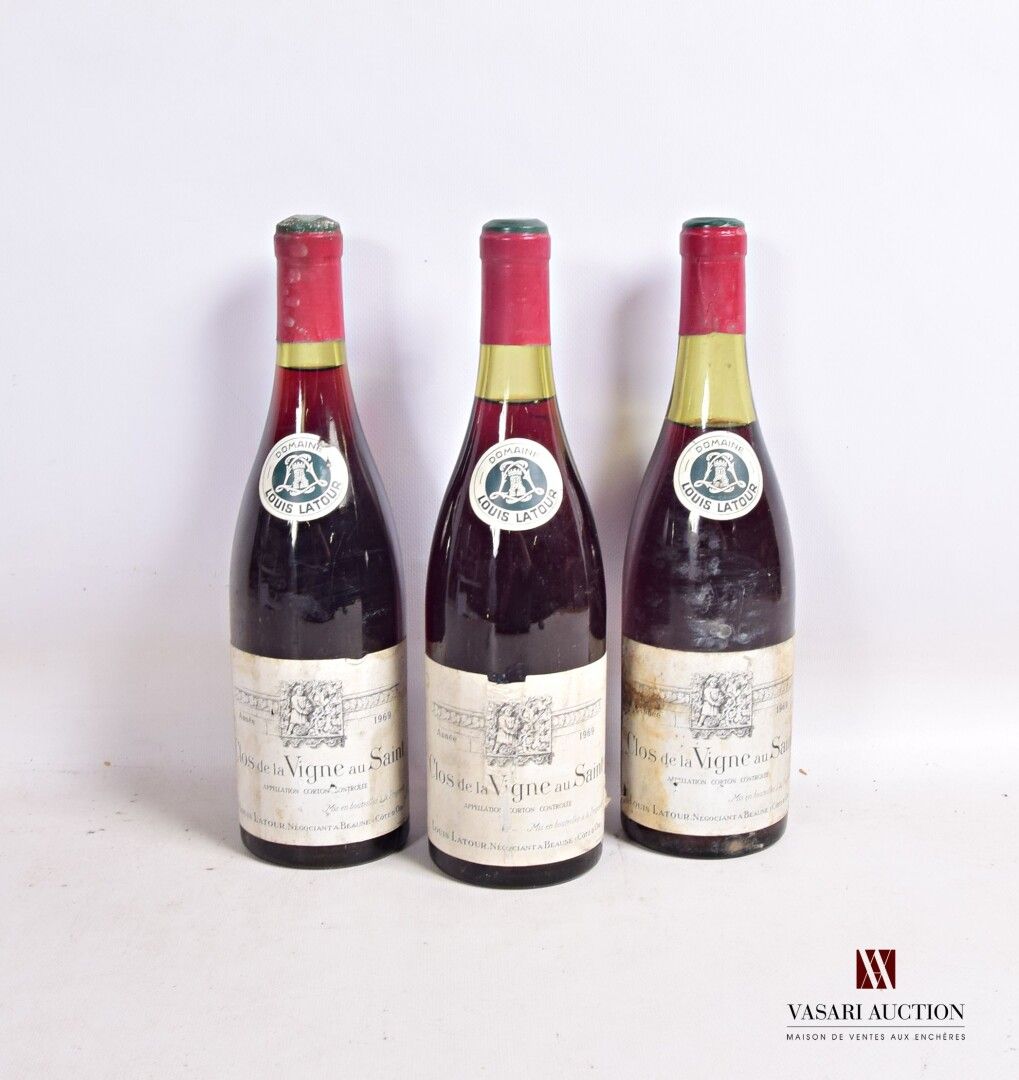 Null 3瓶 CORTON Clos de la Vigne au Saint mise L. Latour neg. 1969

	褪色和染色（1个被撕裂）&hellip;